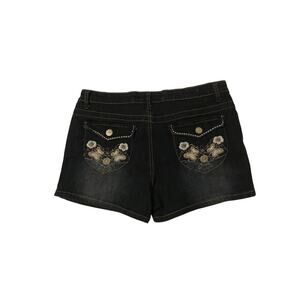 Nofuse Y2K Butterfly embroidered shorts Women's Size 15/16 bling Mcbling Beachy